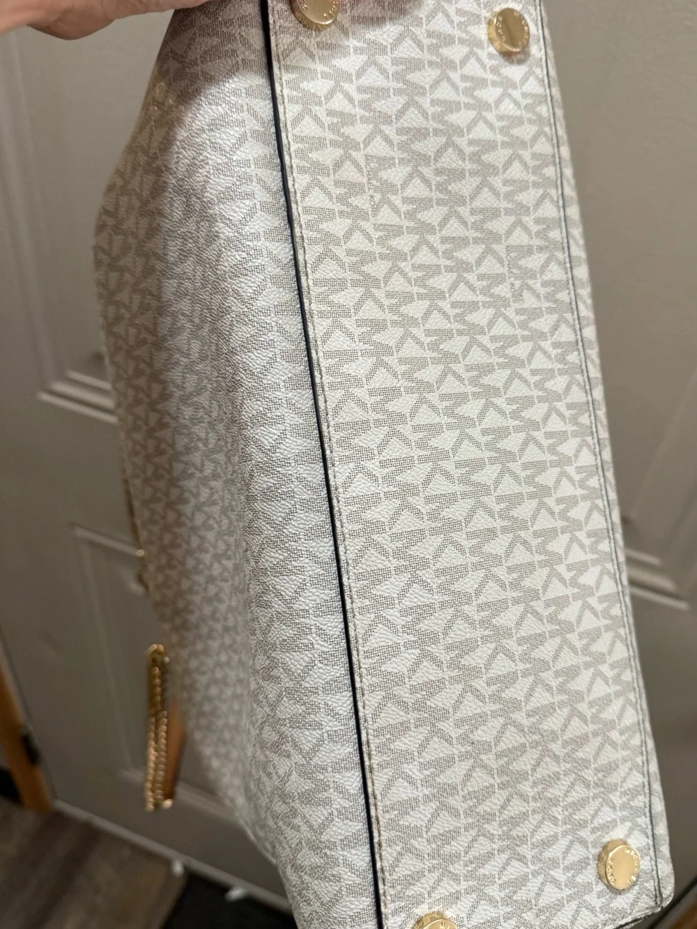 Michael Kors Jet Set Large Chain Shoulder Tote Bag Vanilla Acorn w wallet